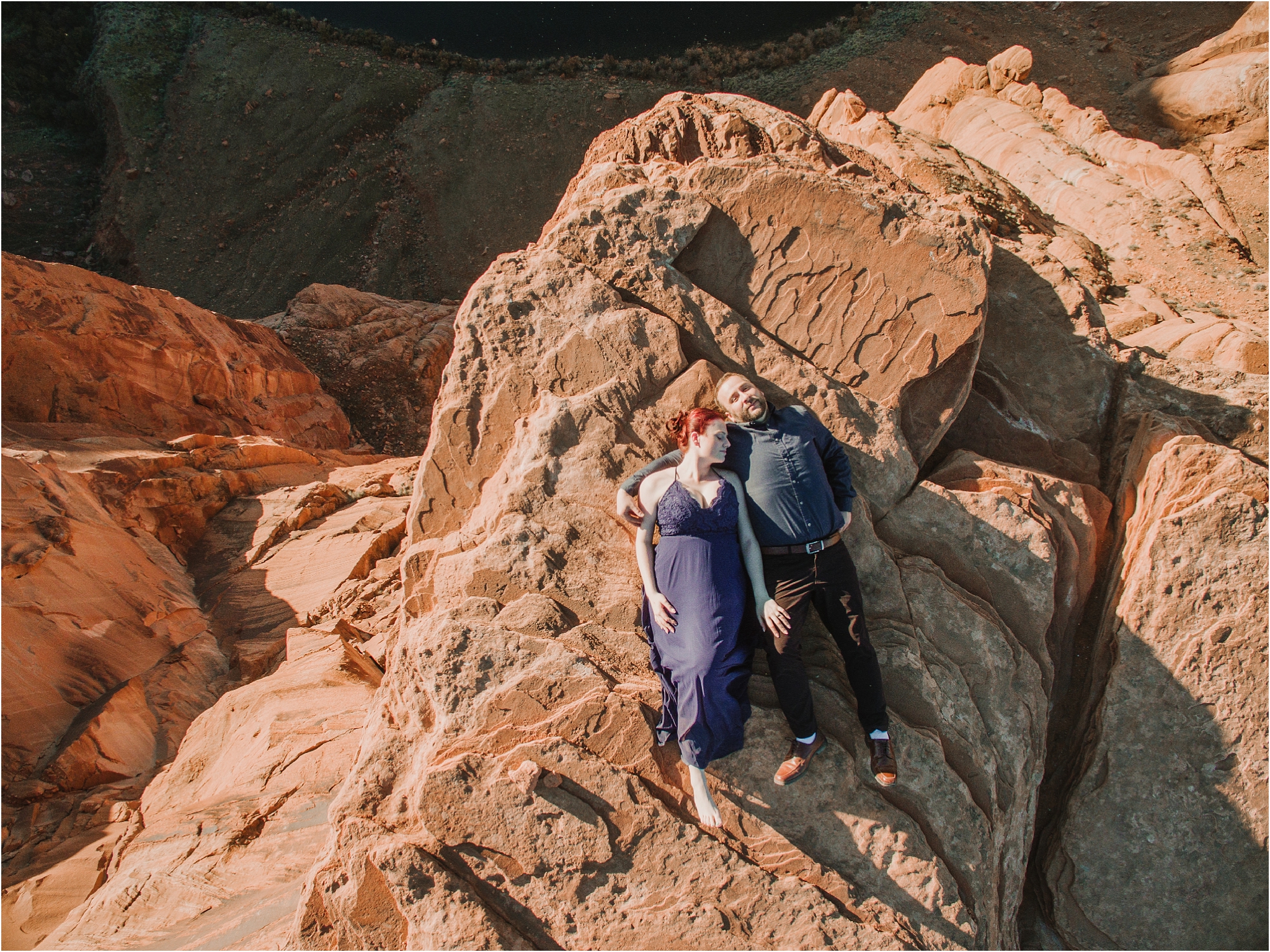 Stunning Horseshoe Bend and Antelope Canyon Engagement Photos by Tucson Wedding Photographer Anh and Bryan | West End Photography
