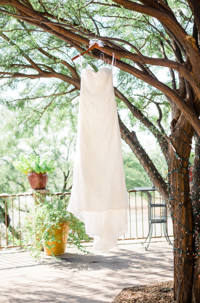A romantic wedding affair in the heart of the desert at Saguaro Buttes