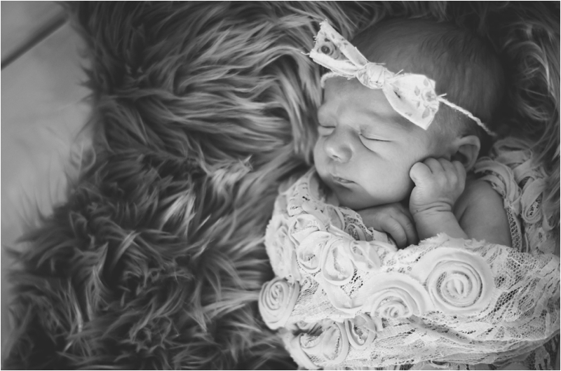Tucson Maternity and Newborn pictures