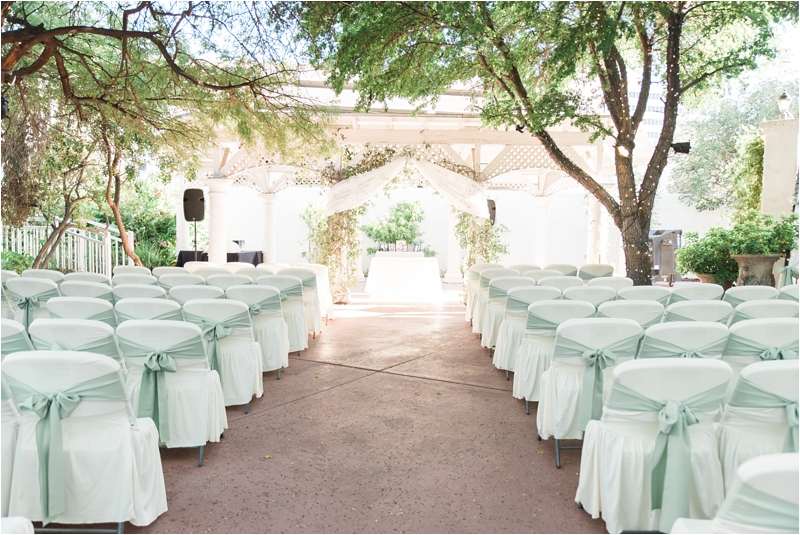 Charming Z Mansion Wedding courtyard and ceremony photos